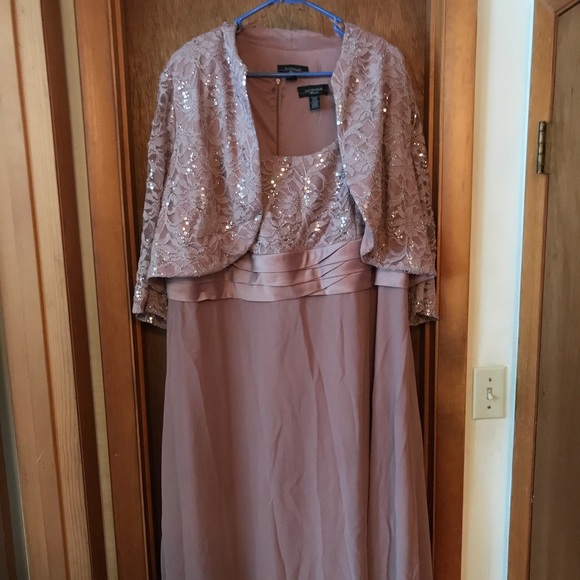 mother of the bride size 22